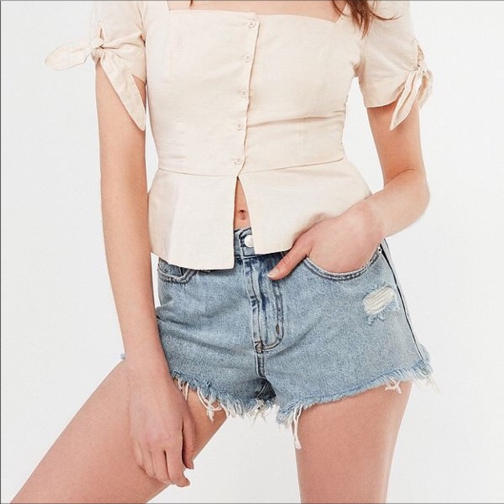 BDG button down distressed jean shorts